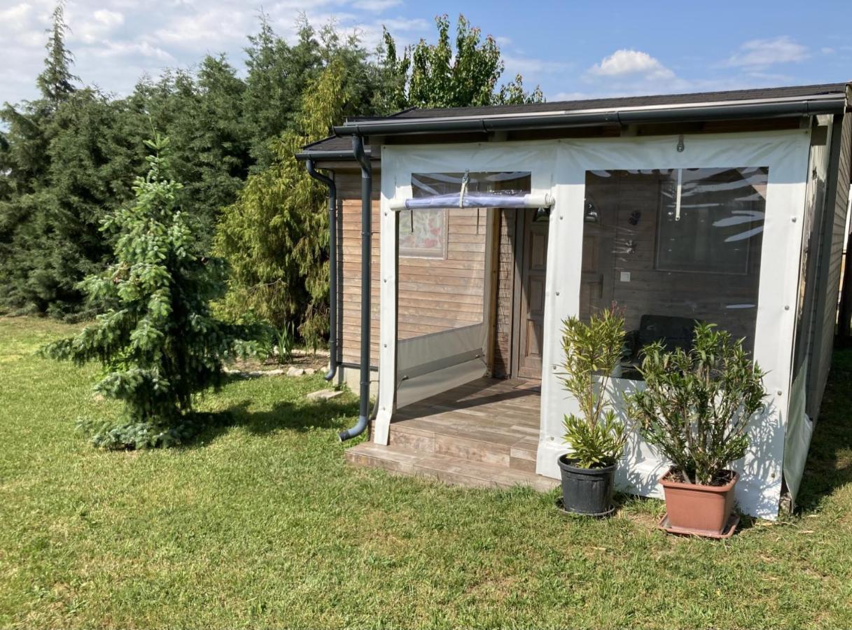 Neutrino Vendeghaz Villa Zánka Екстериор снимка
